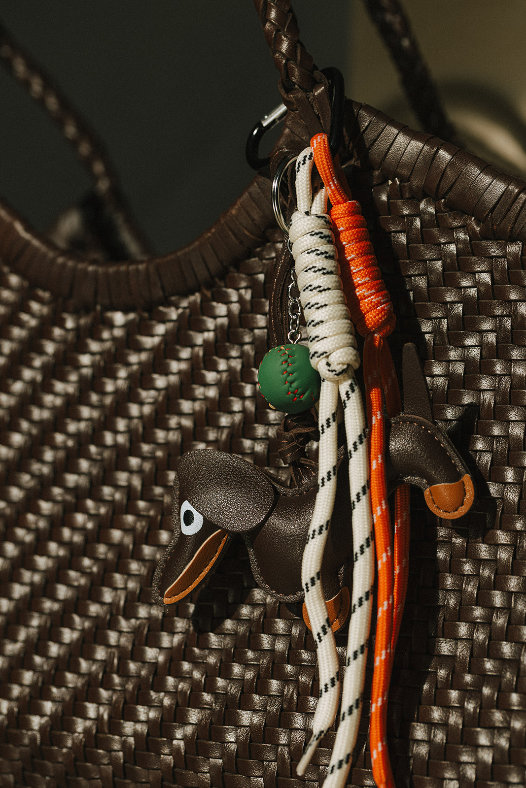 Llavero charm Doggie ball